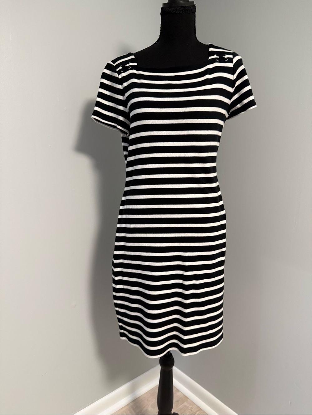 Chaps Black and White Striped Short Sleeve Knit Dress